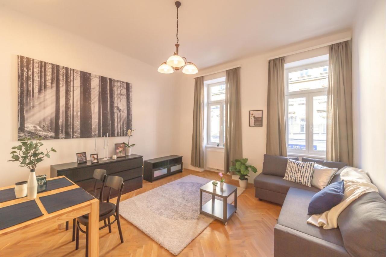Beautiful 1 bedroom apartment near Schönbrunn palace Wien Exteriör bild