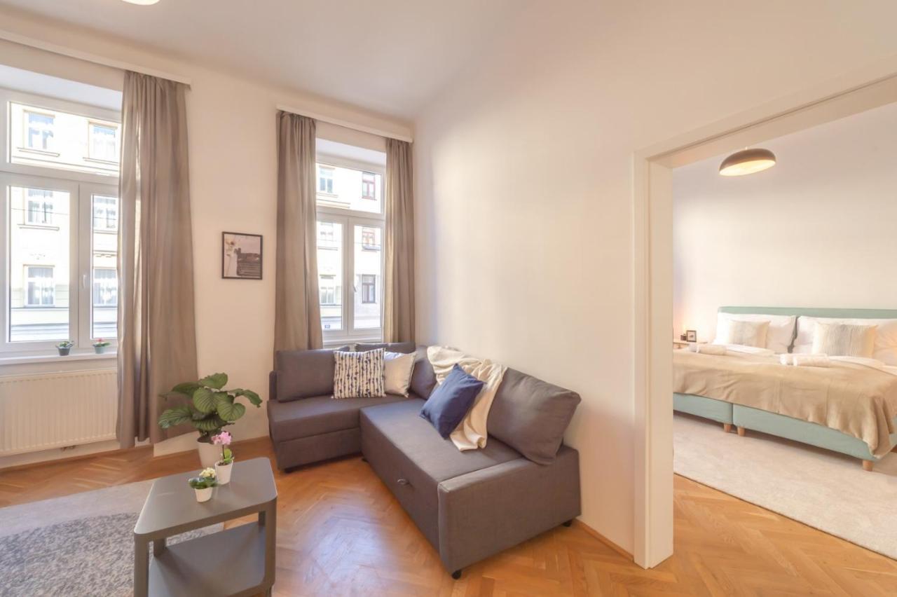 Beautiful 1 bedroom apartment near Schönbrunn palace Wien Exteriör bild